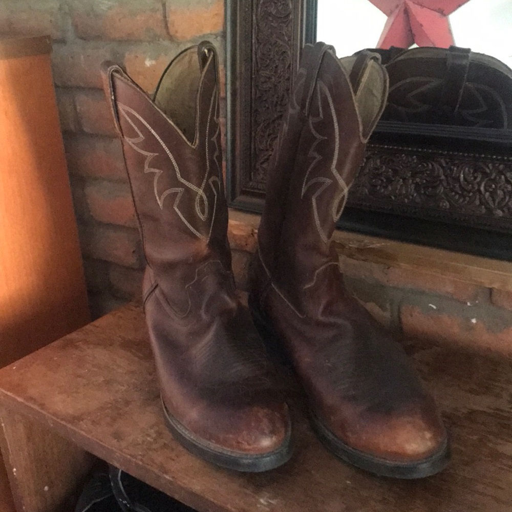 Men’s cowboy boots